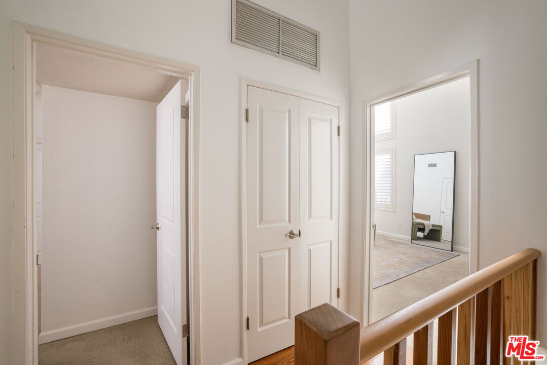 945 21st St Unit: 4