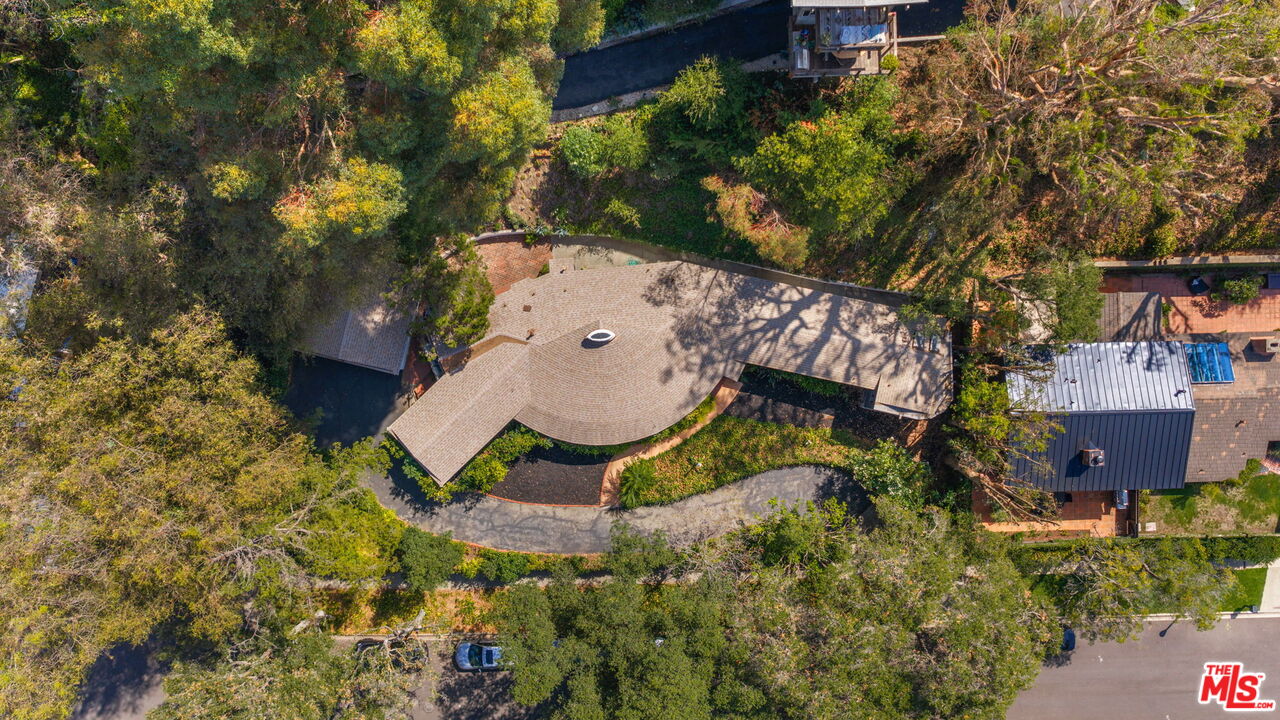 756 Kingman Ave