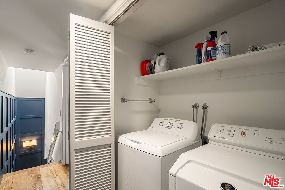 812 16th St Unit: 5