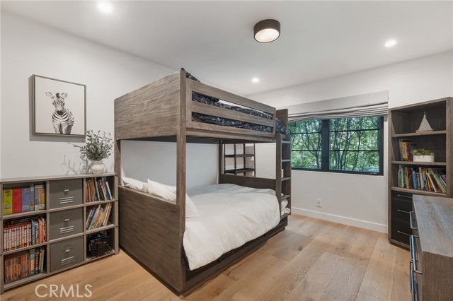 1653 S Spaulding AVE