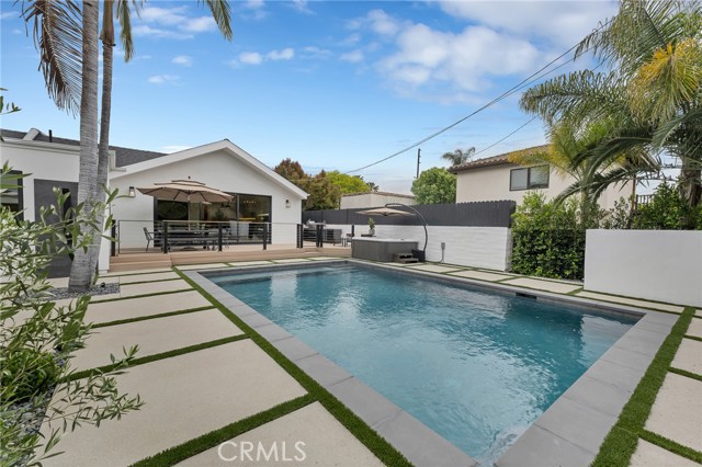 1653 S Spaulding AVE