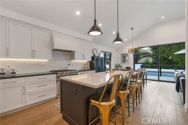 1653 S Spaulding AVE