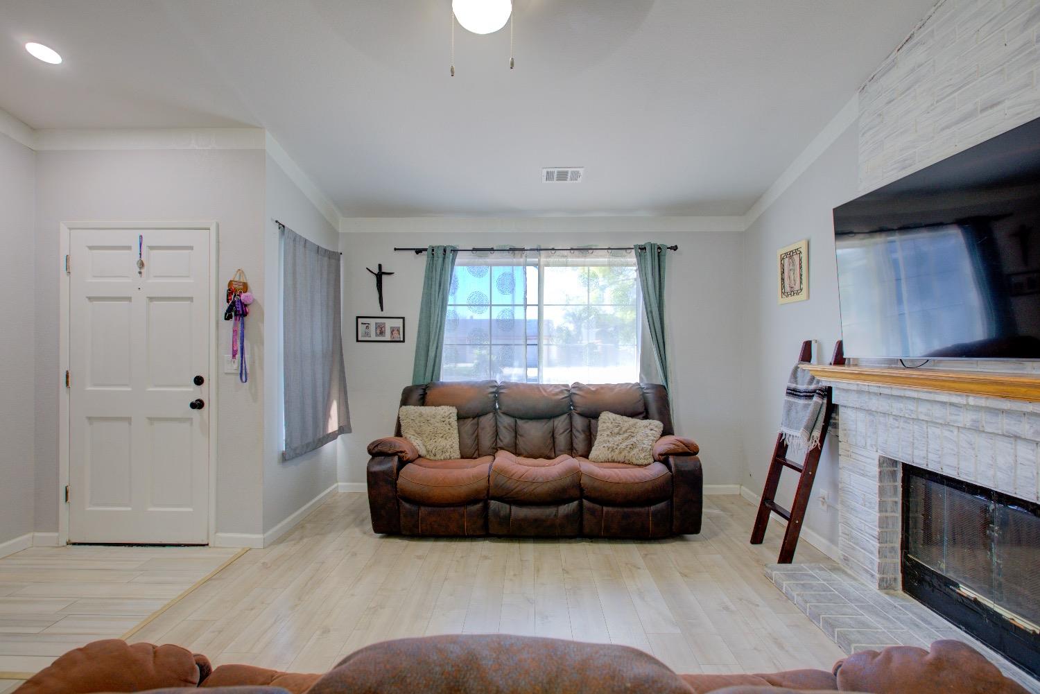 16752 Bradford Court
