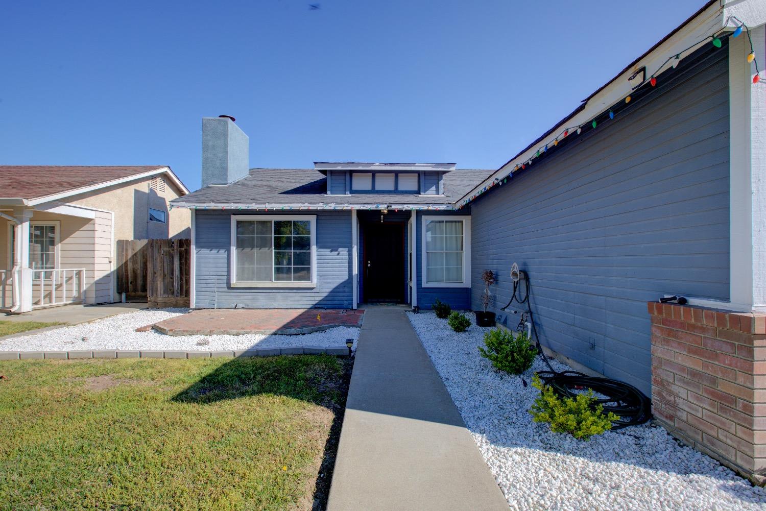 16752 Bradford Court