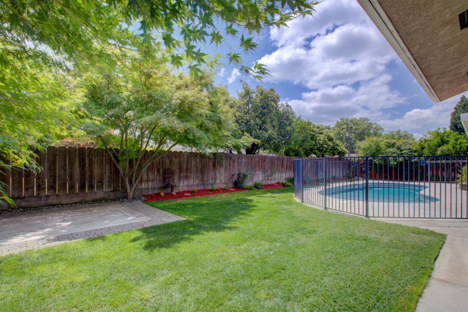 1600 Teak Avenue
