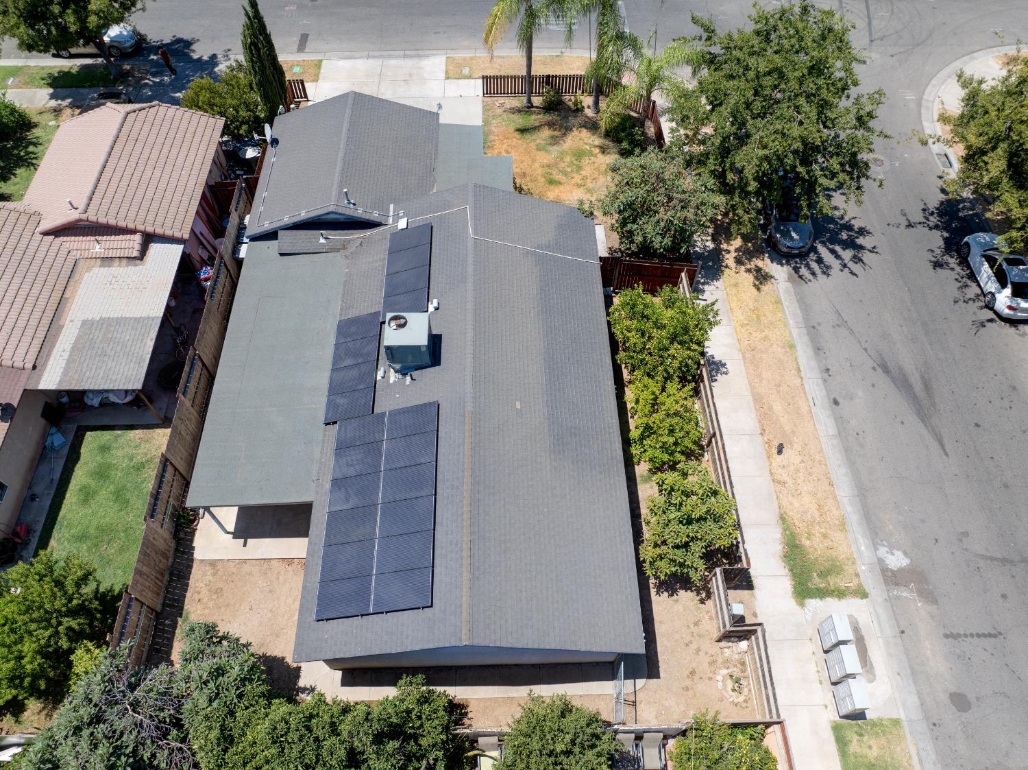 402 La Mesa Street