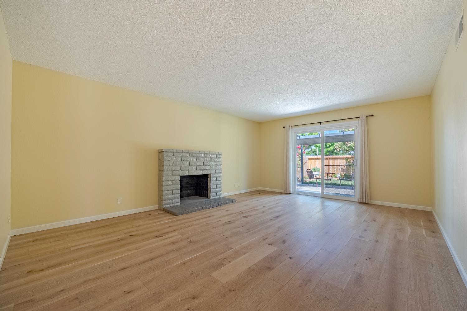 2601 Hoover Court