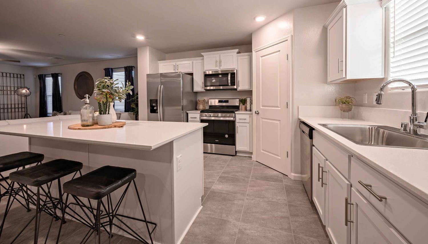 676 Stephanie Drive 53 B1
