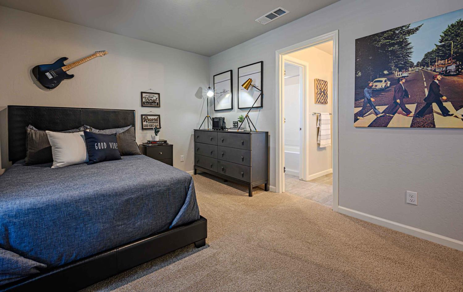 676 Stephanie Drive 53 B1