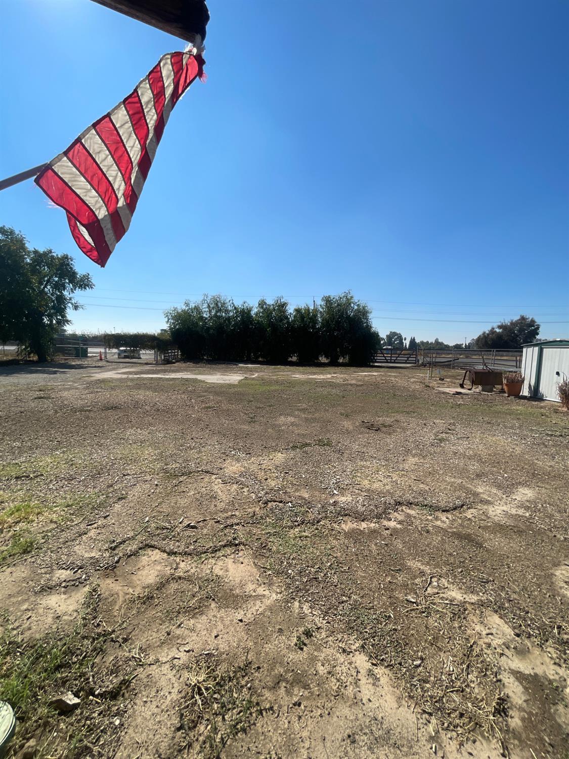 3650 N Santa Fe Drive