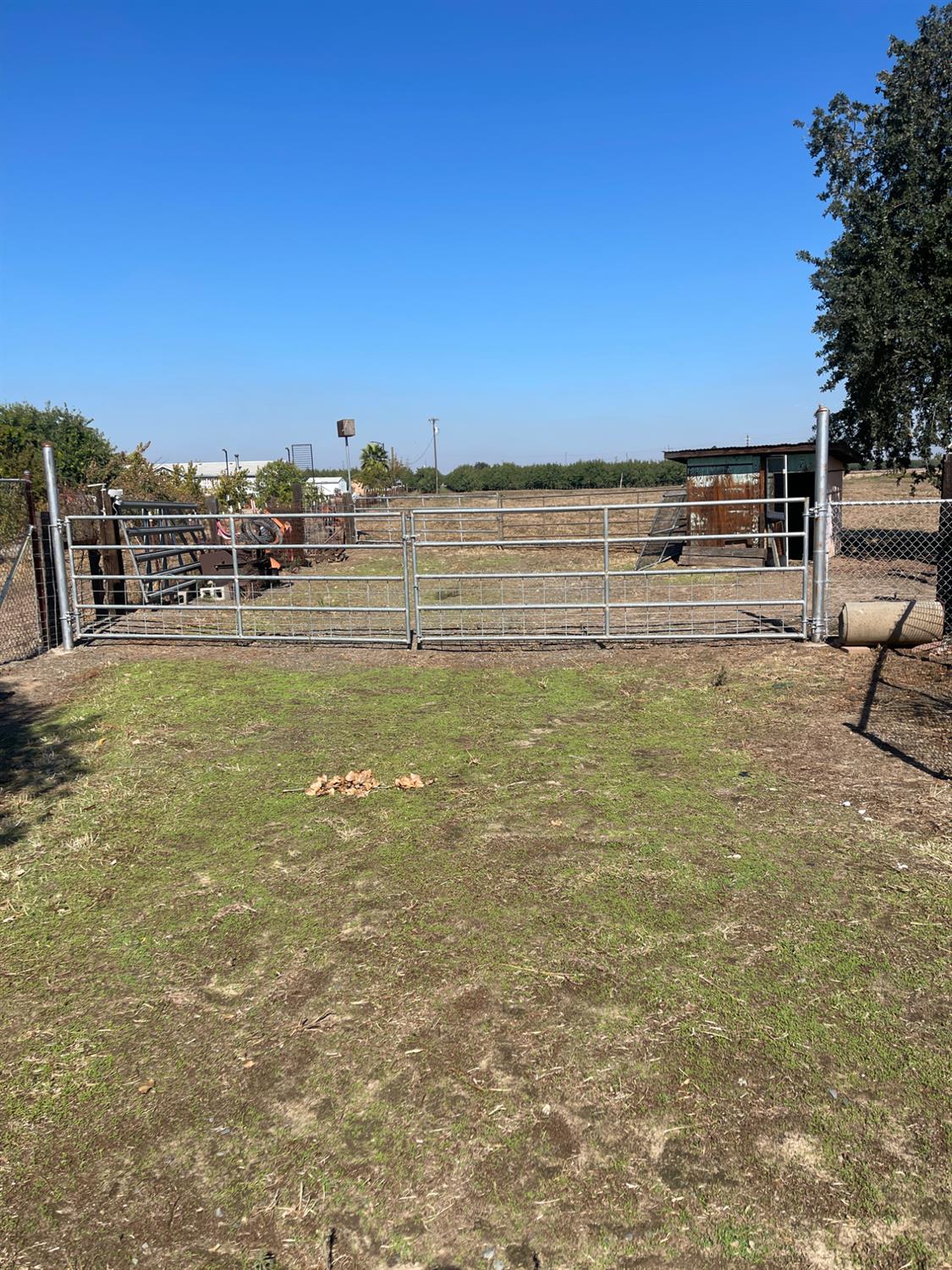 3650 N Santa Fe Drive