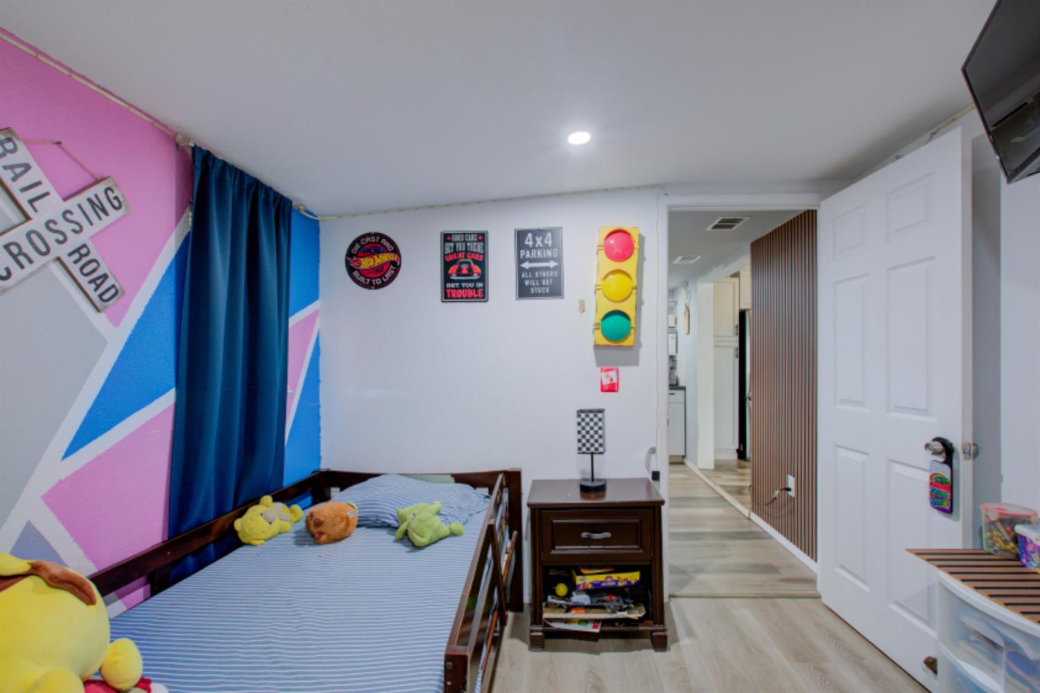 7139 Center Street 7141