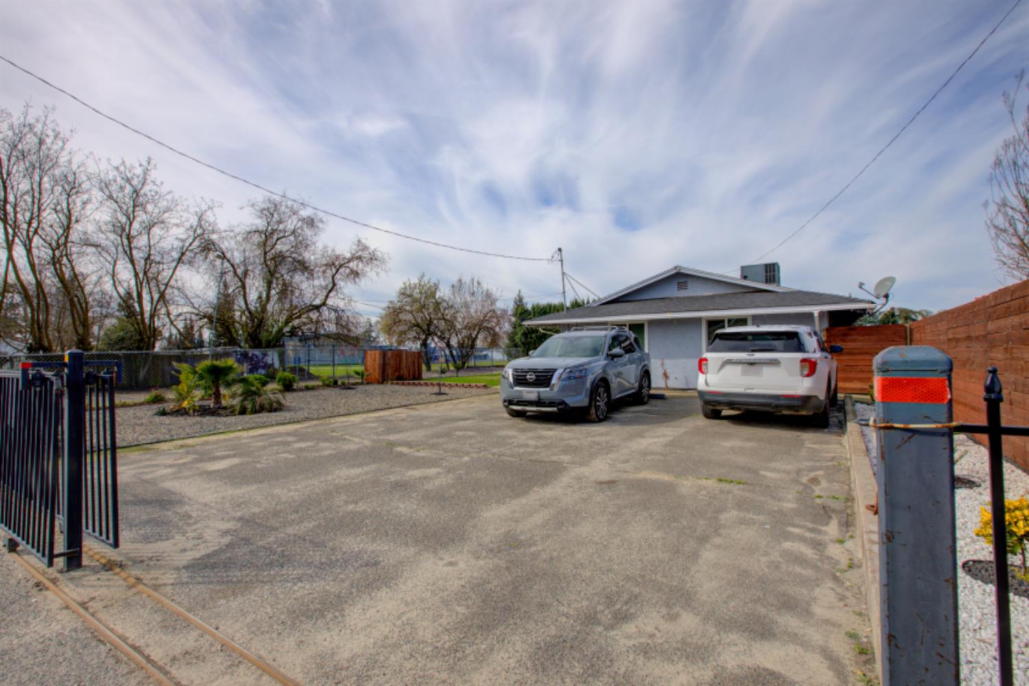 7139 Center Street 7141
