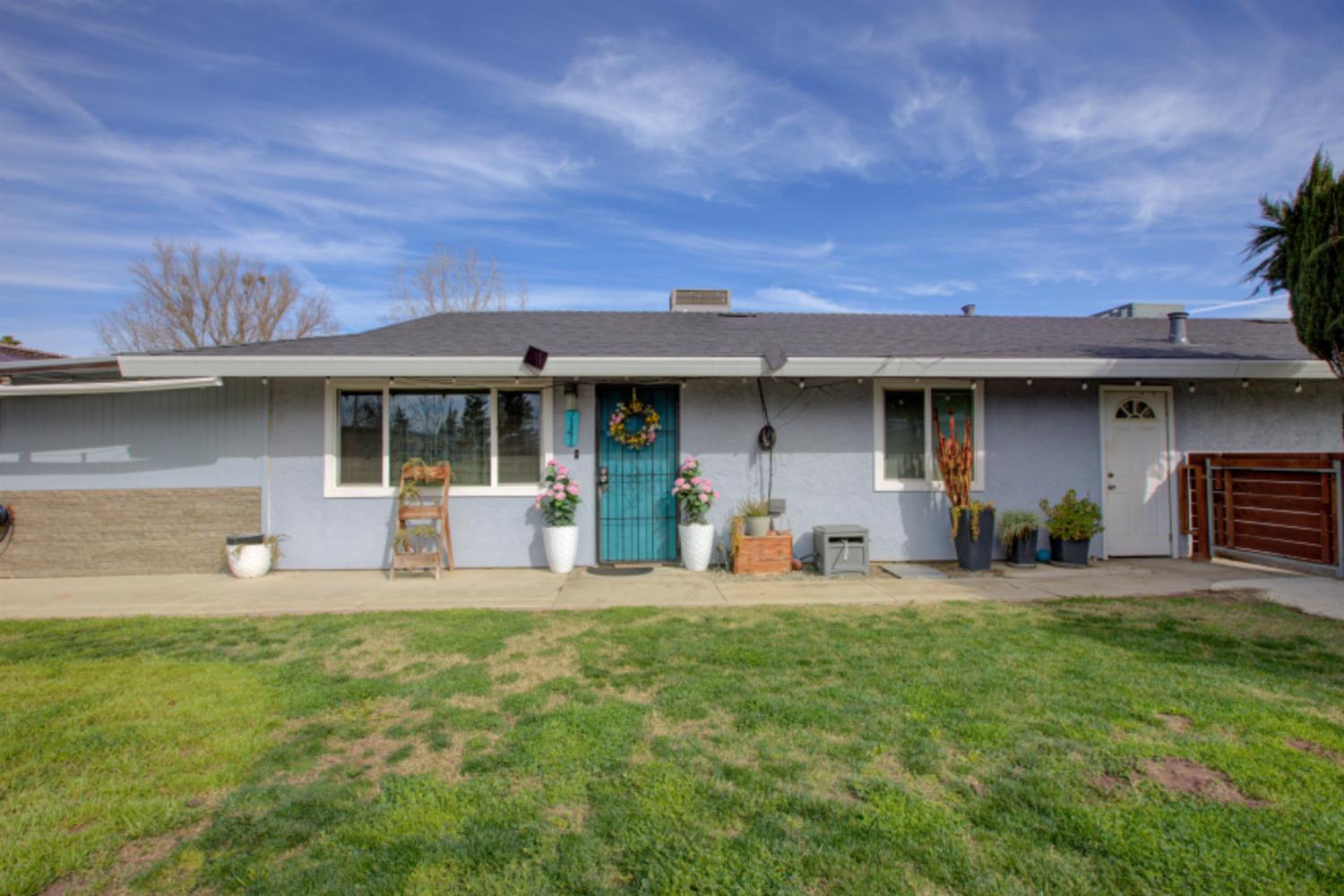 7139 Center Street 7141