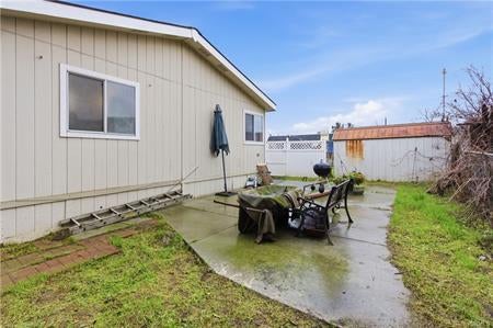 7156 N Winton Way