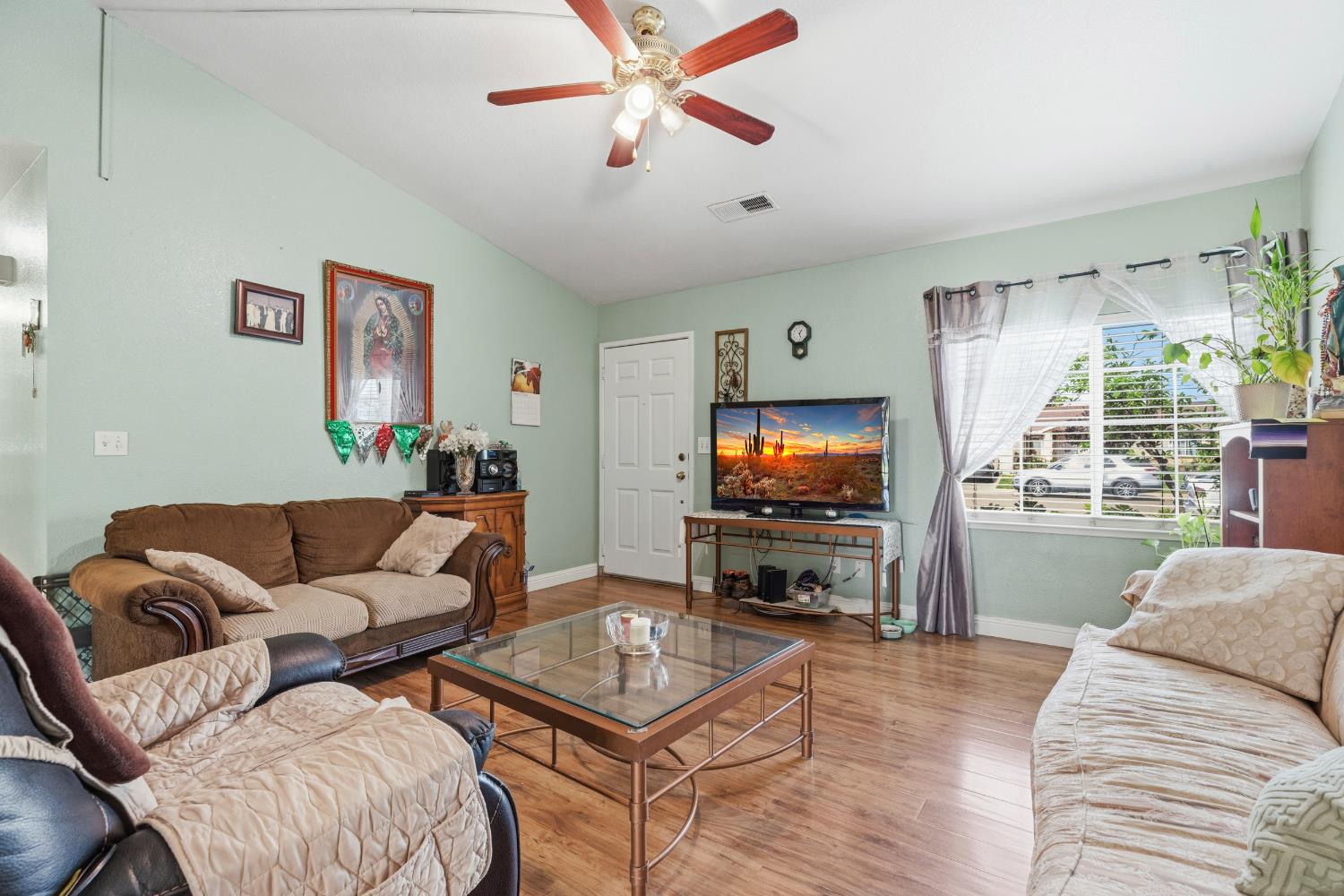 2376 Zinfandel Drive