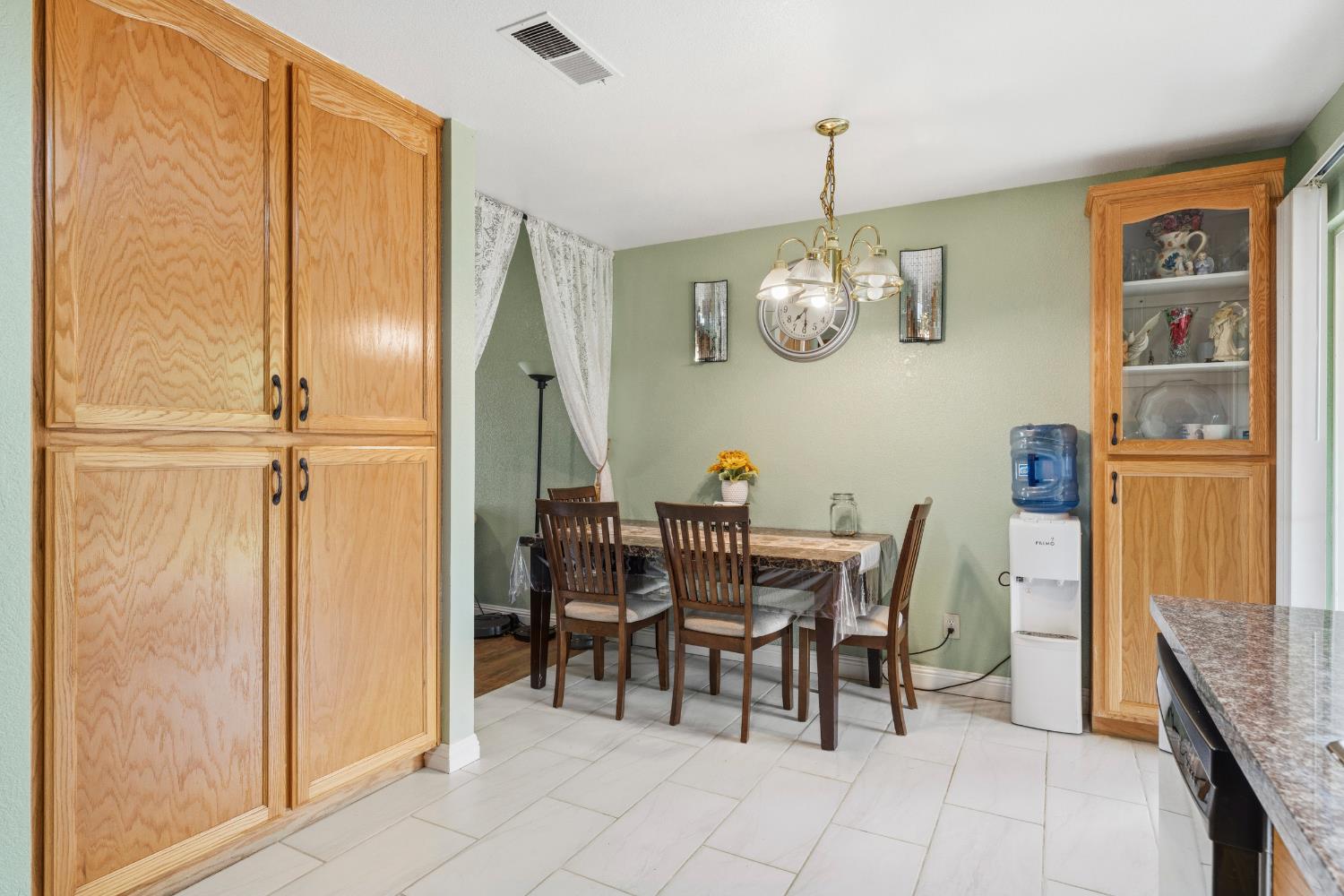 2376 Zinfandel Drive