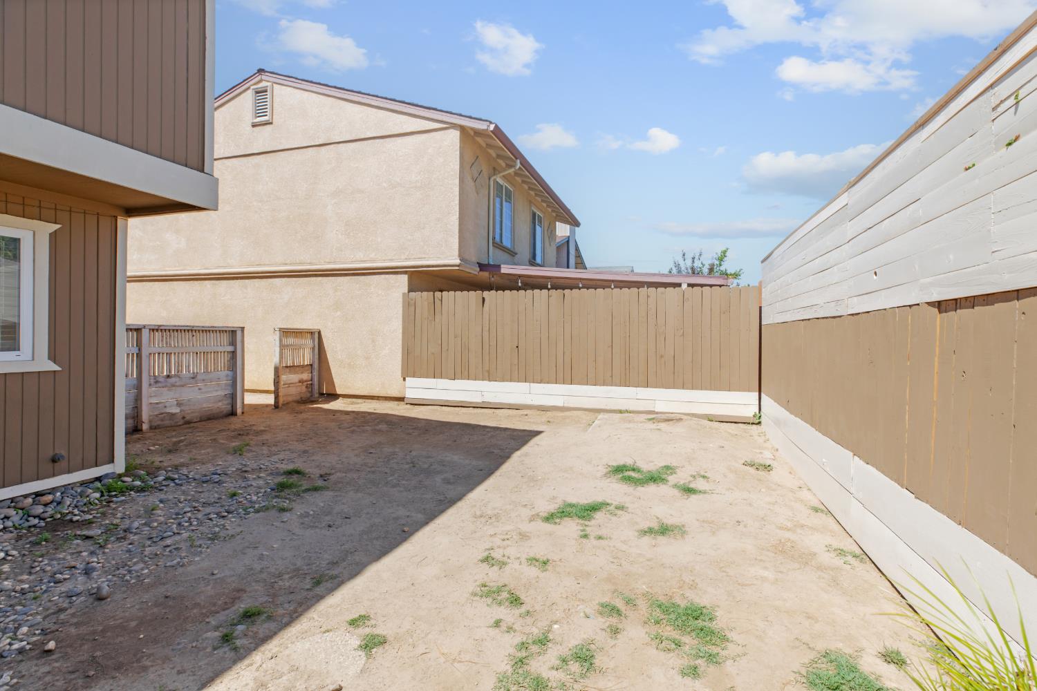 2901 Alphonse Drive