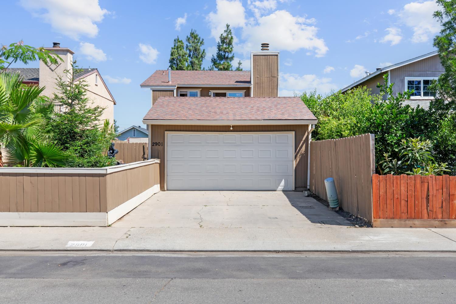 2901 Alphonse Drive
