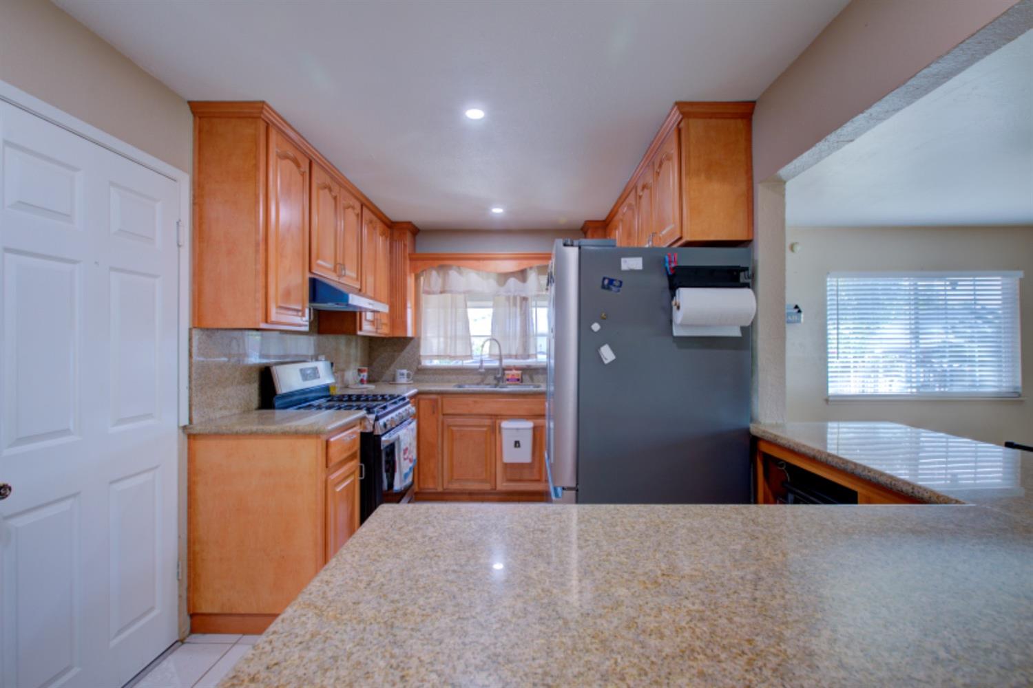 7277 Edythe Circle