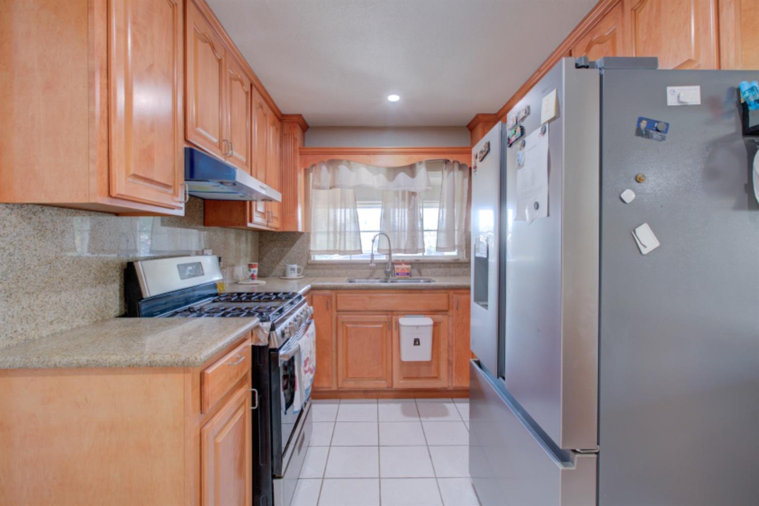 7277 Edythe Circle