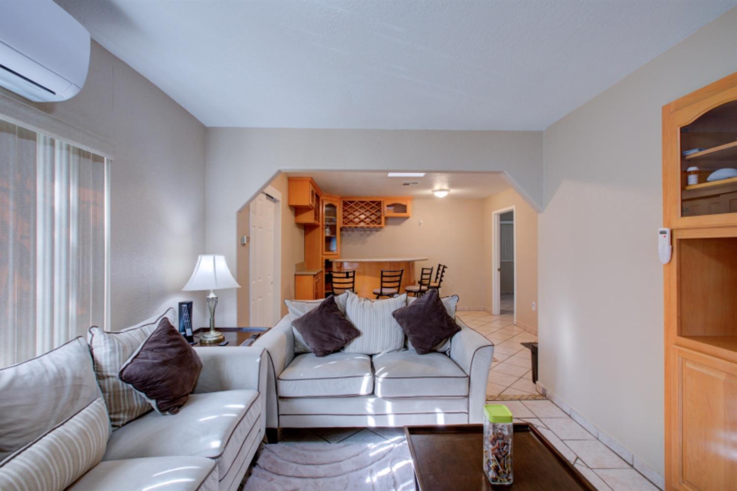 7277 Edythe Circle