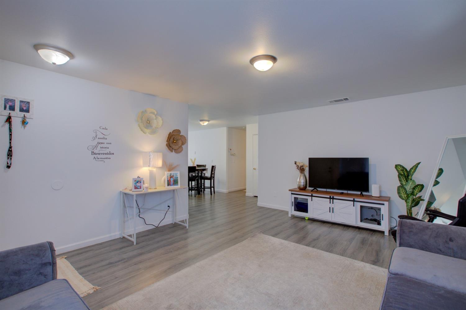 2851 Corona Court