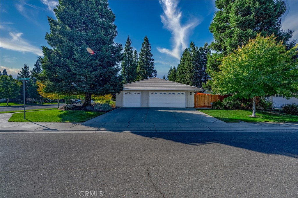 3493 Cascade Creek Avenue