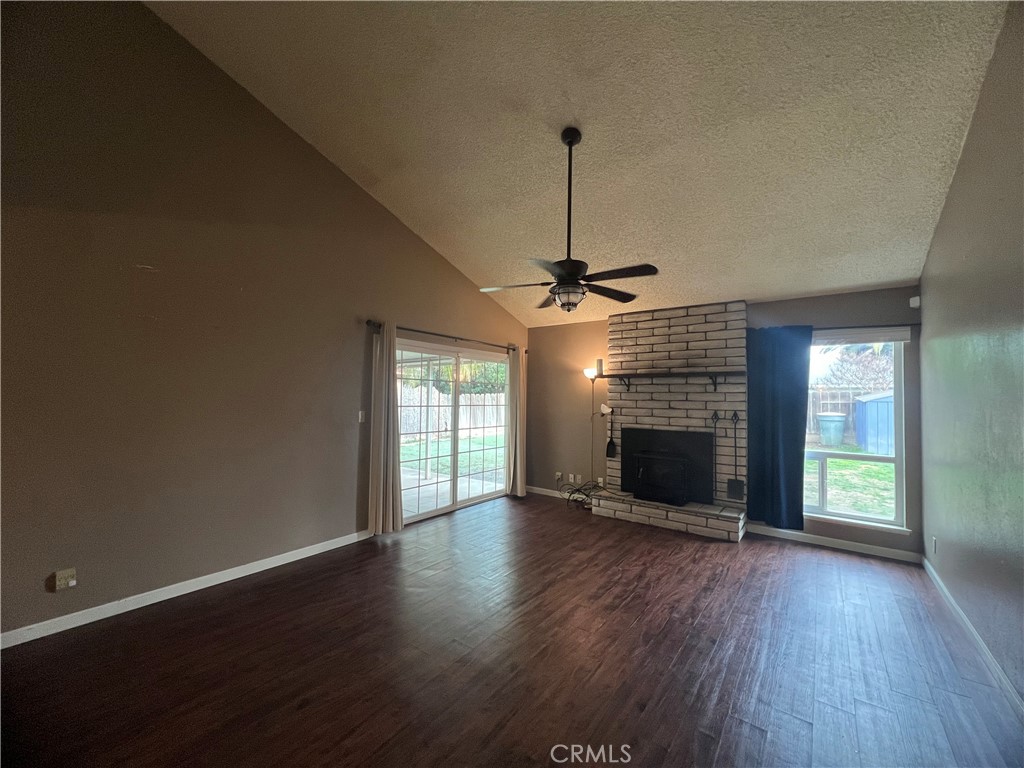 2934 Lakewood Court