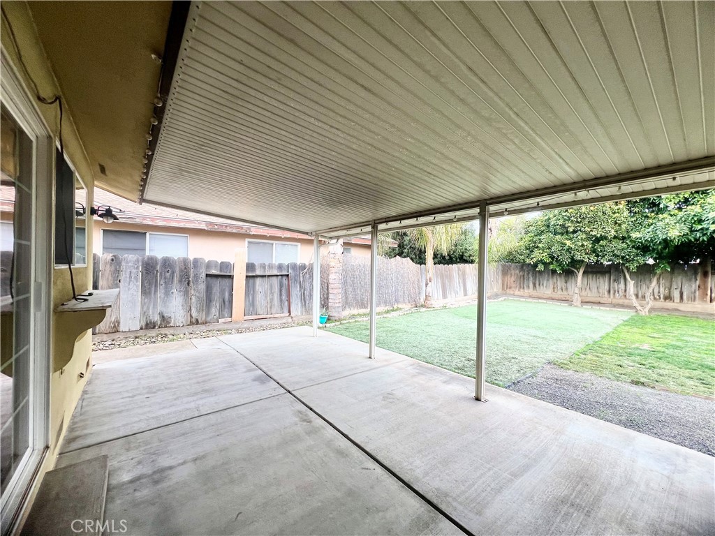 2934 Lakewood Court