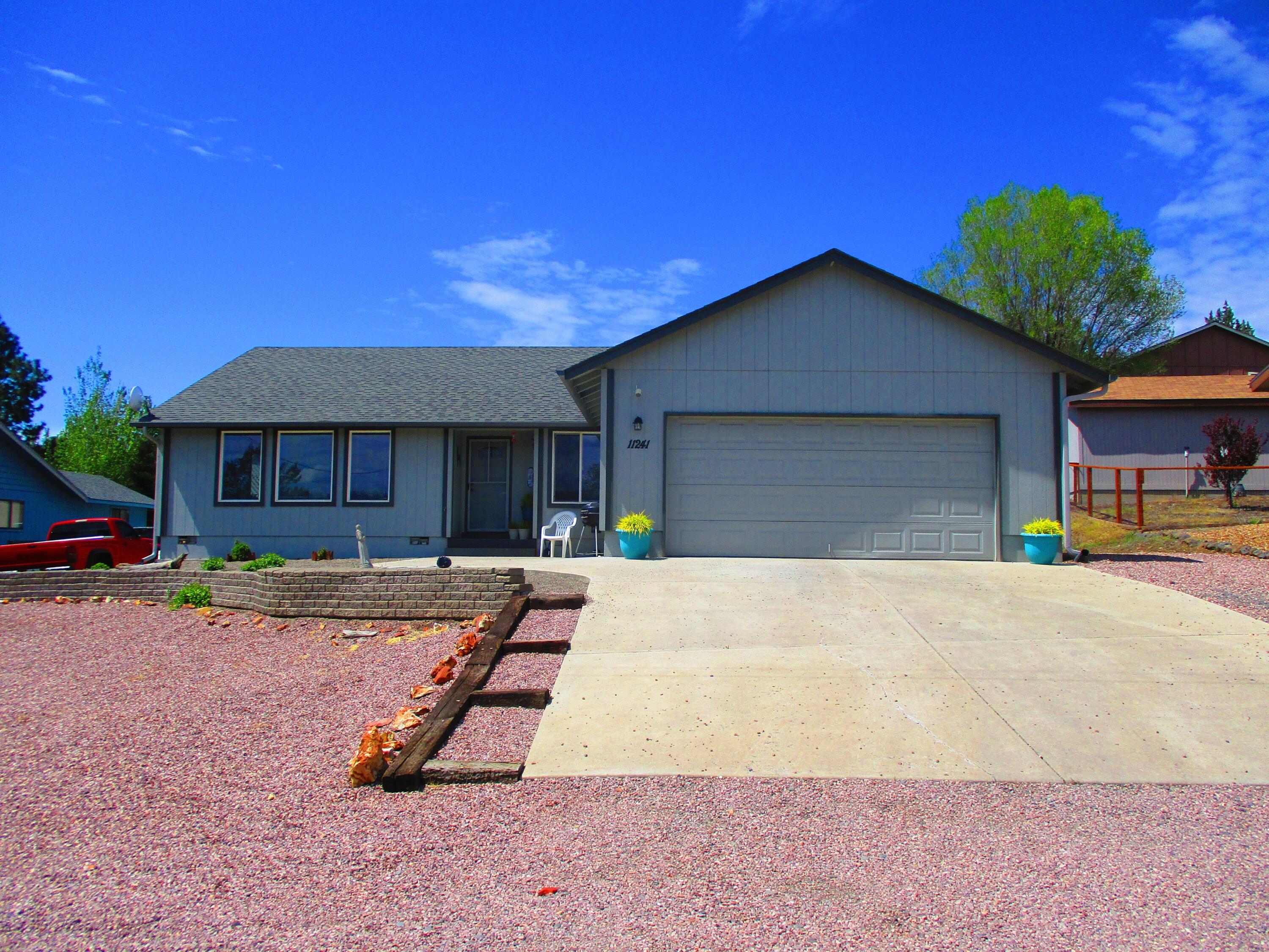 11241 NW Irvine Avenue