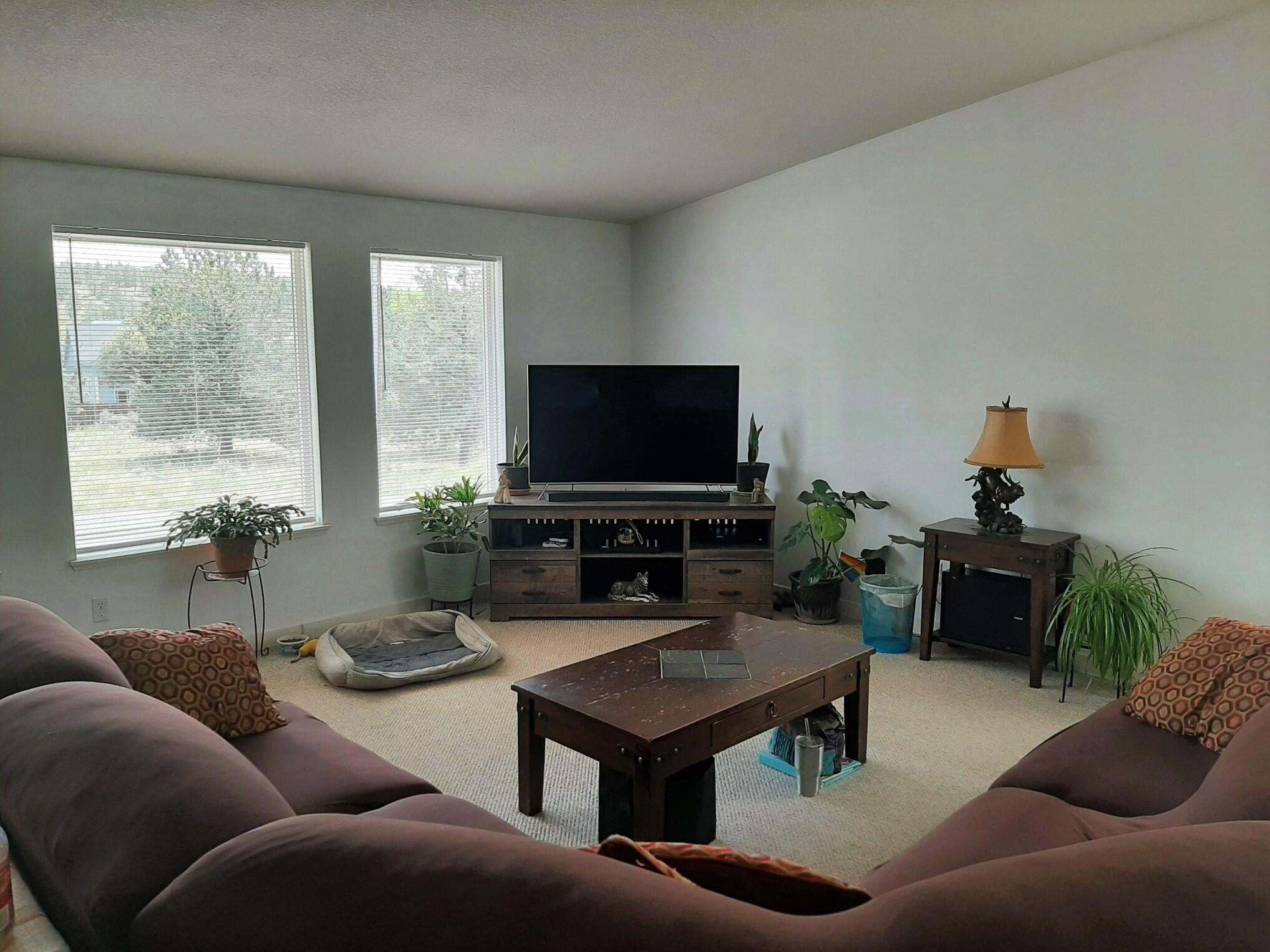 11241 NW Irvine Avenue