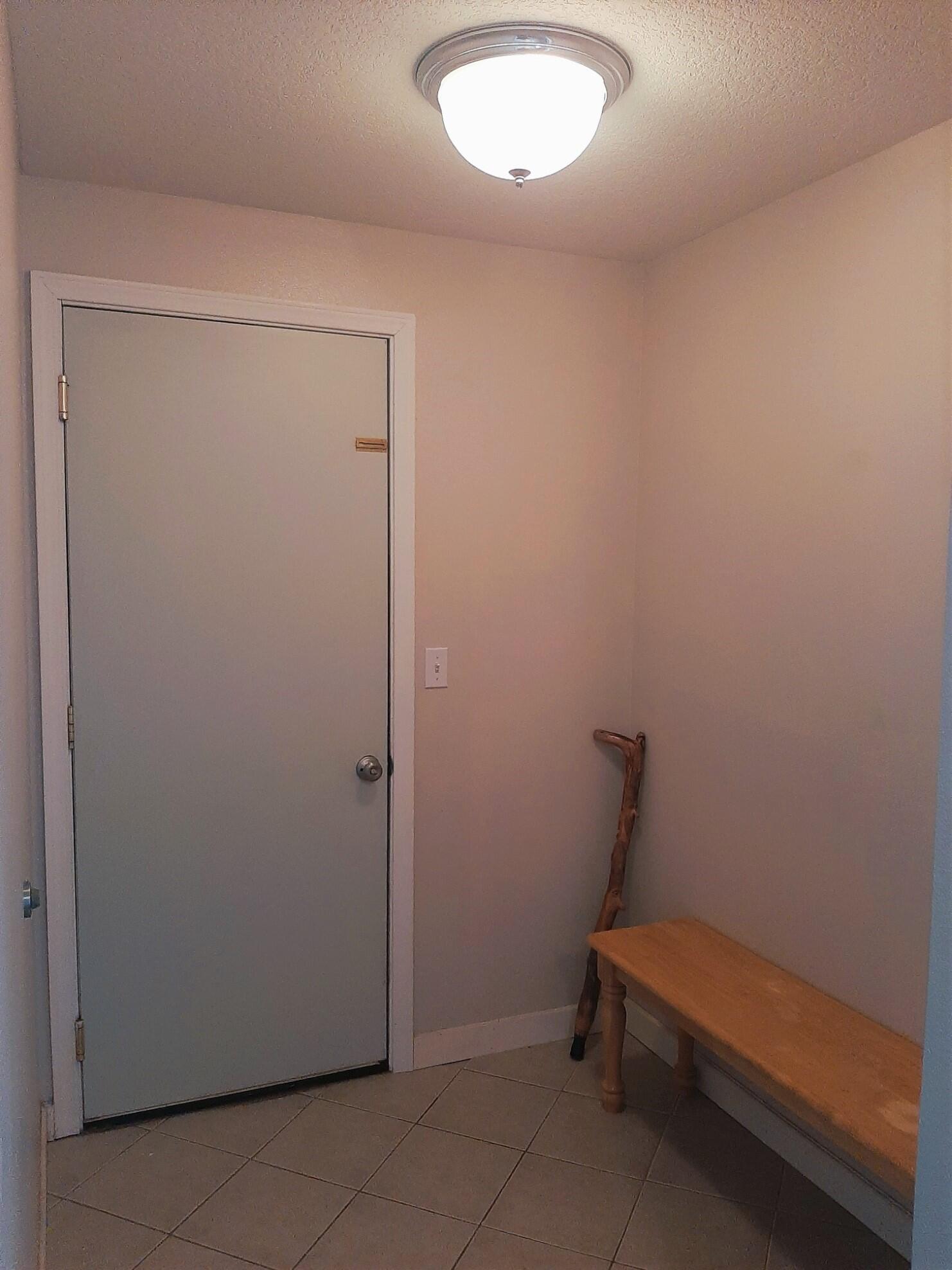 11241 NW Irvine Avenue