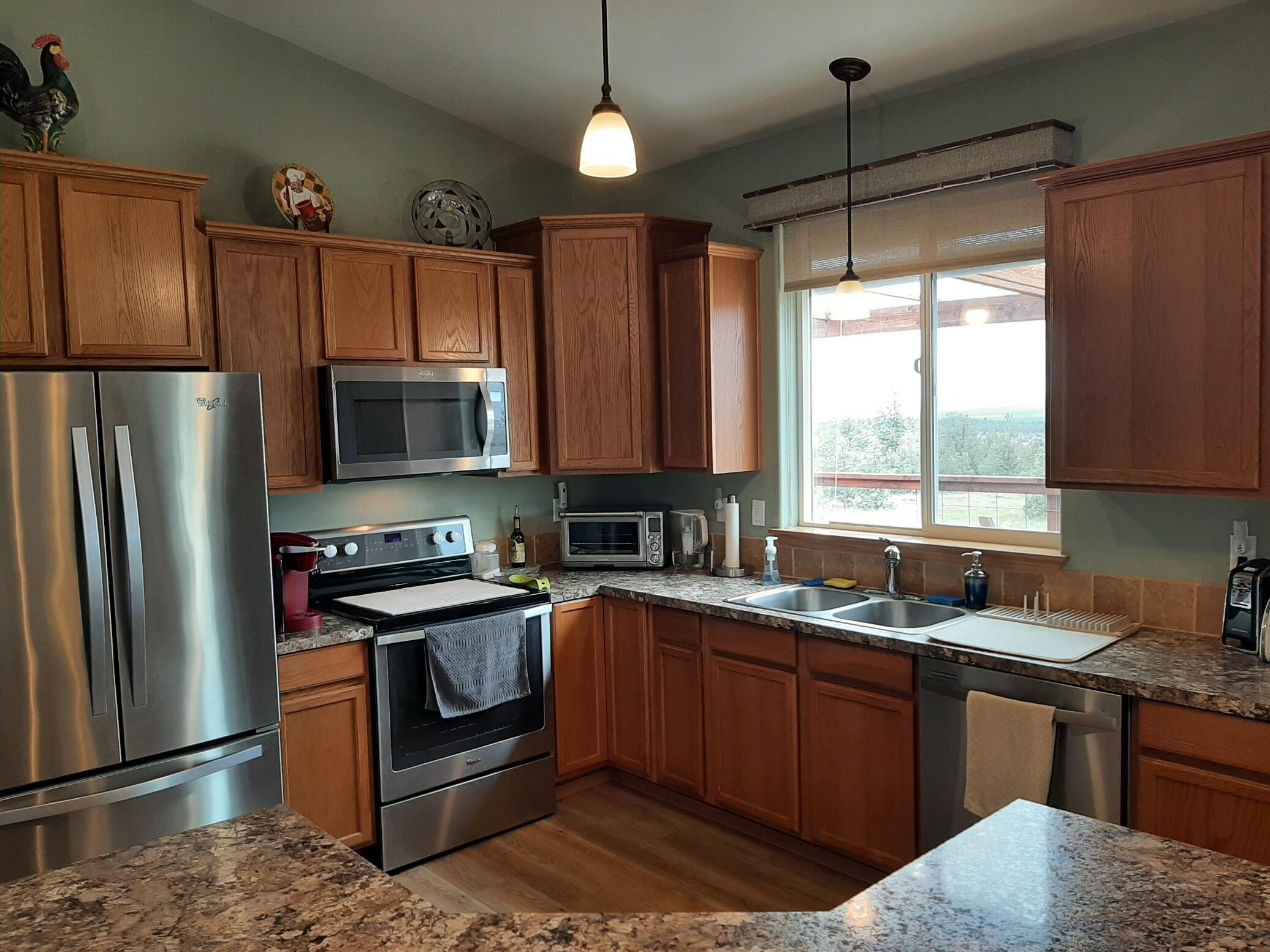 10225 SE Ridge View Road