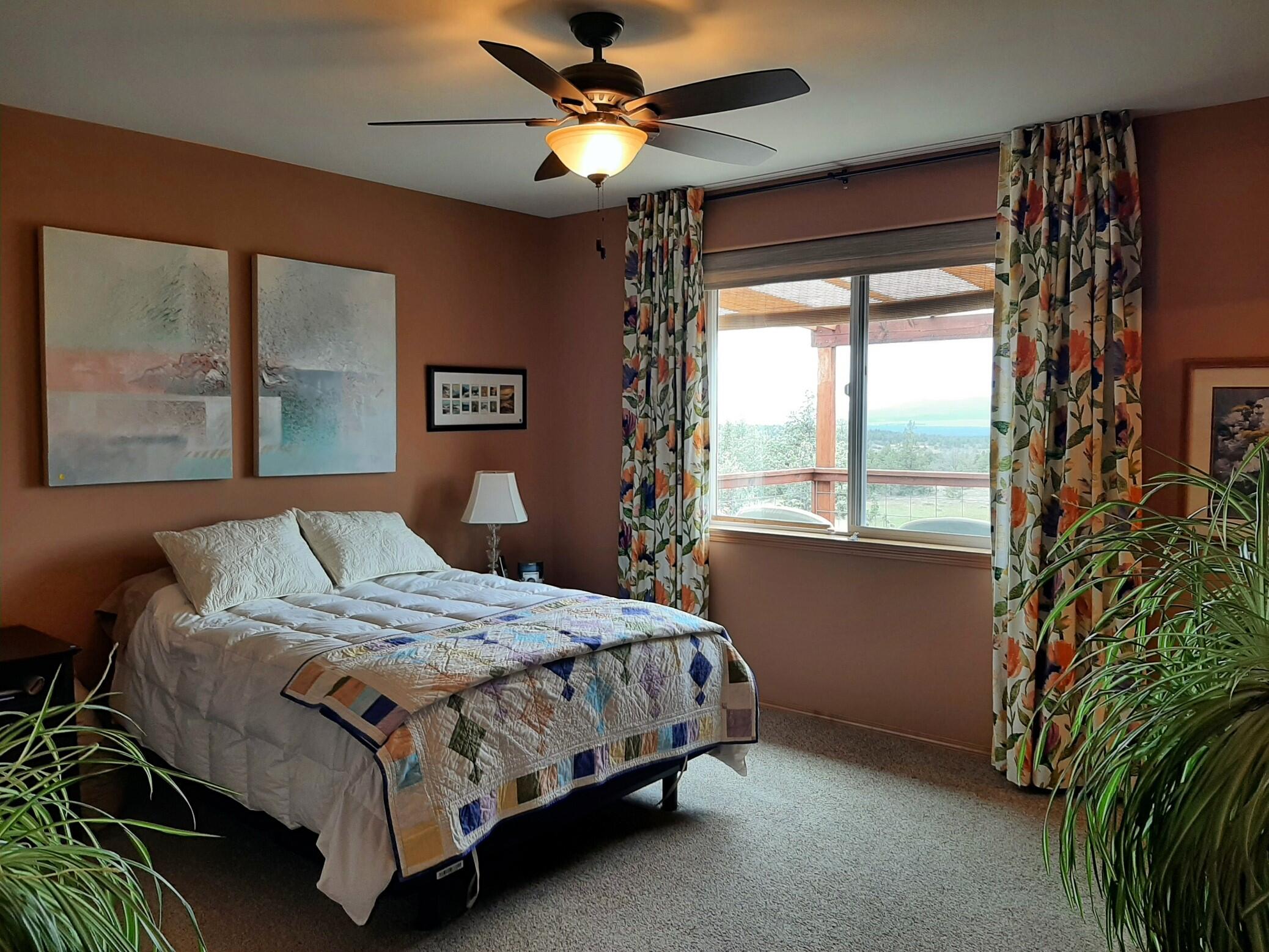 10225 SE Ridge View Road