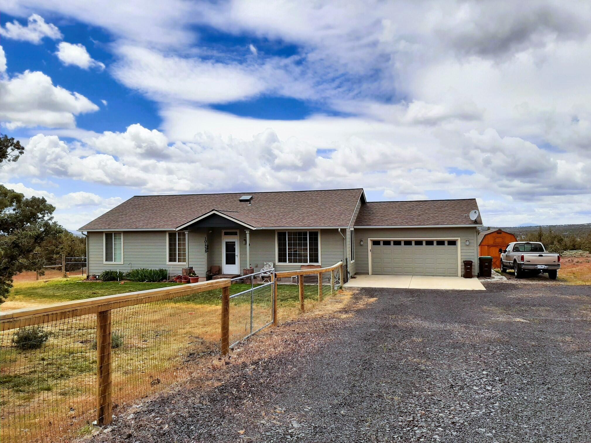 10225 SE Ridge View Road