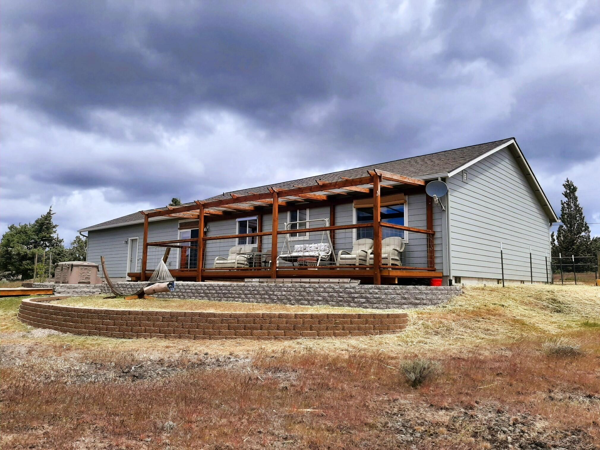 10225 SE Ridge View Road