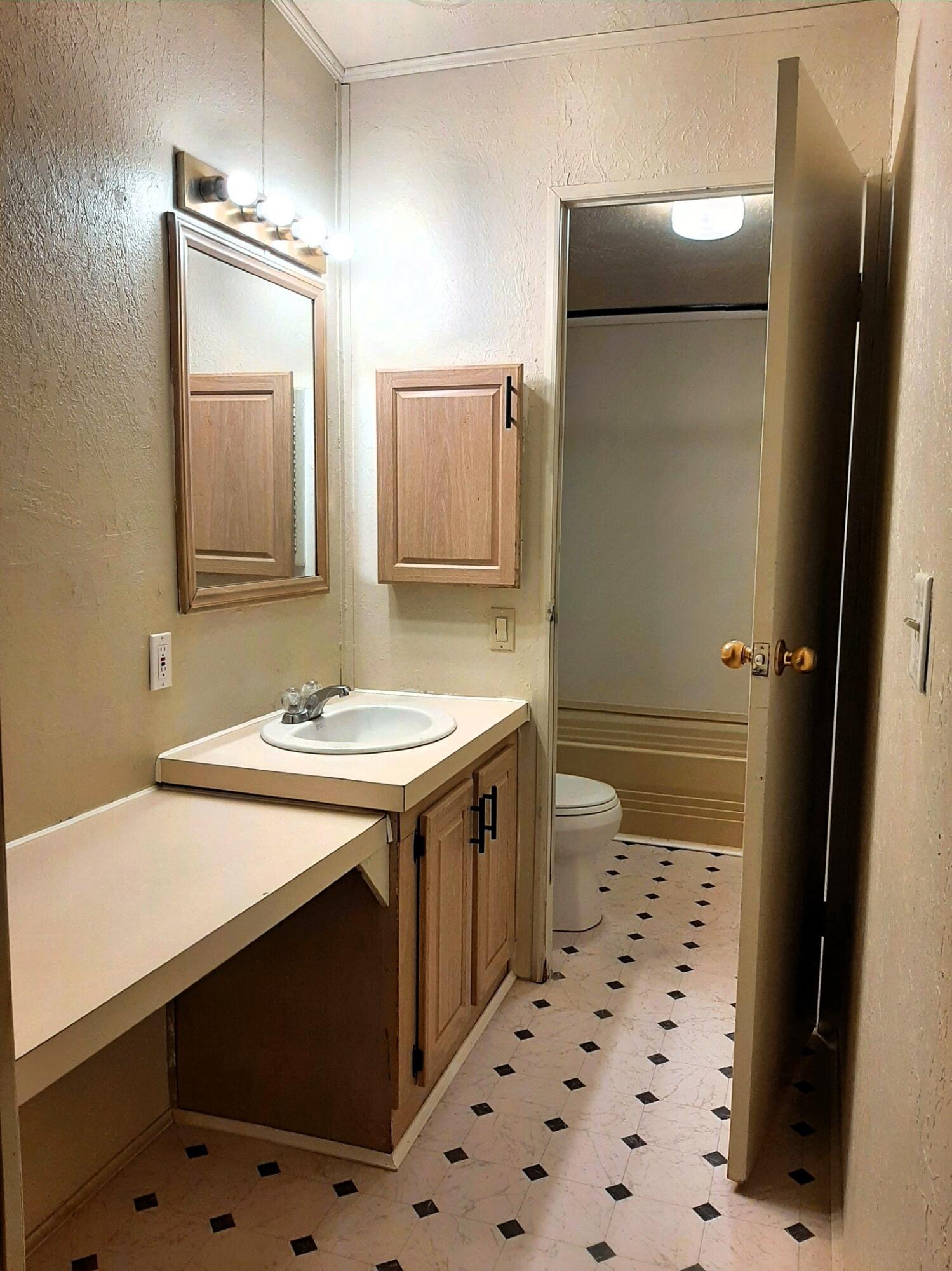 14068 SE Shawnee Road