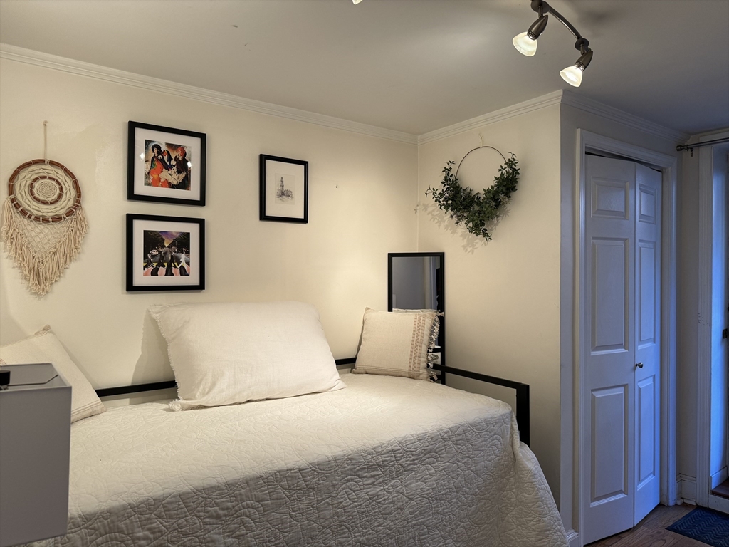 519 Columbus Avenue # 1