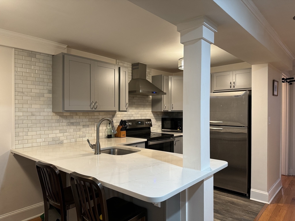519 Columbus Avenue # 1