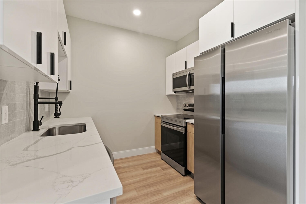 1700 Dorchester Ave # 304