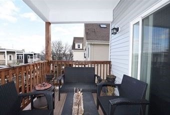 60 Romsey St # 3