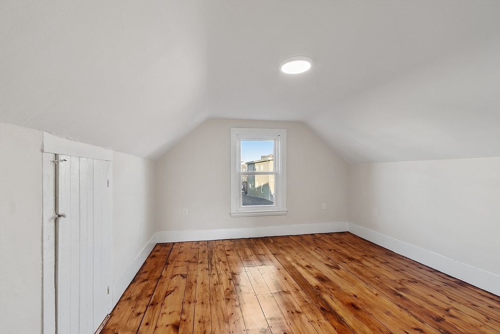 17 Everett Ave