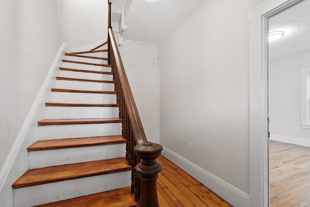17 Everett Ave