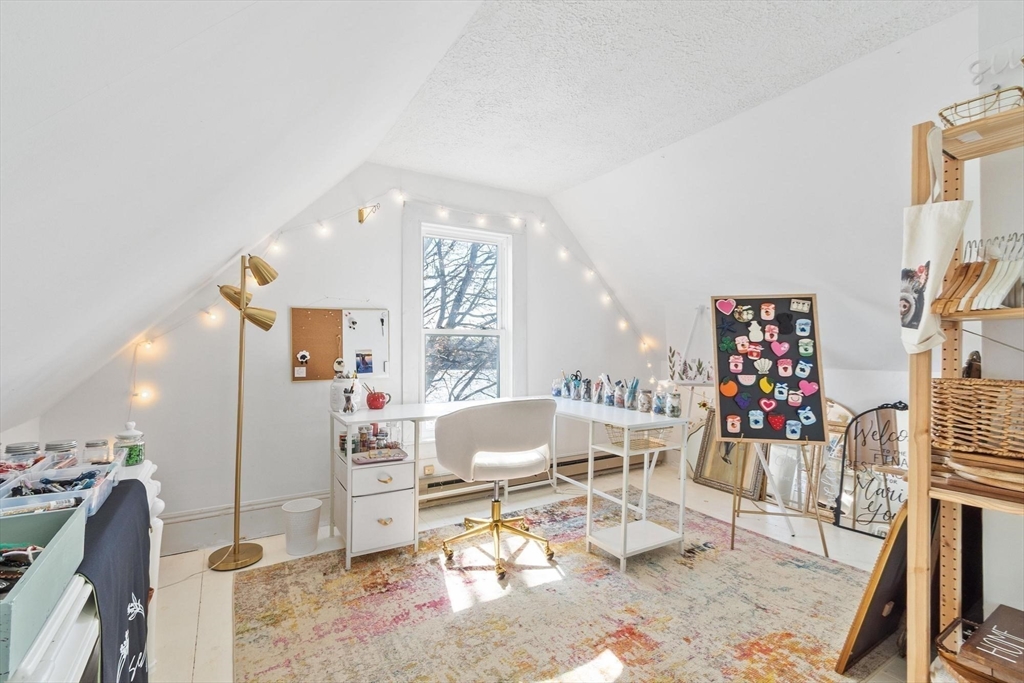 10 Lake View Pl