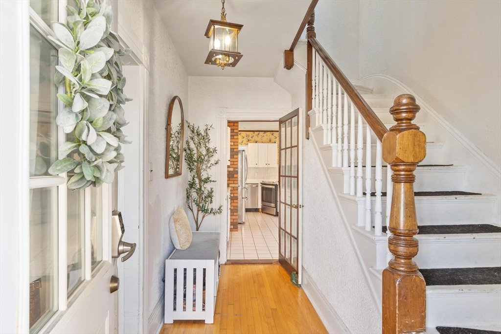 10 Lake View Pl