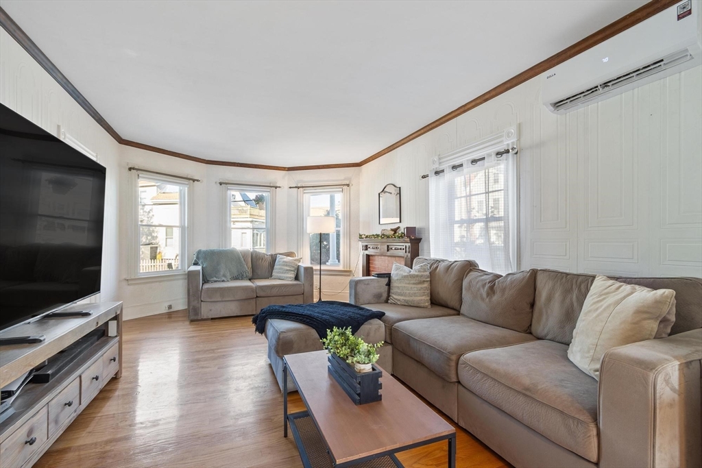 10 Lake View Pl