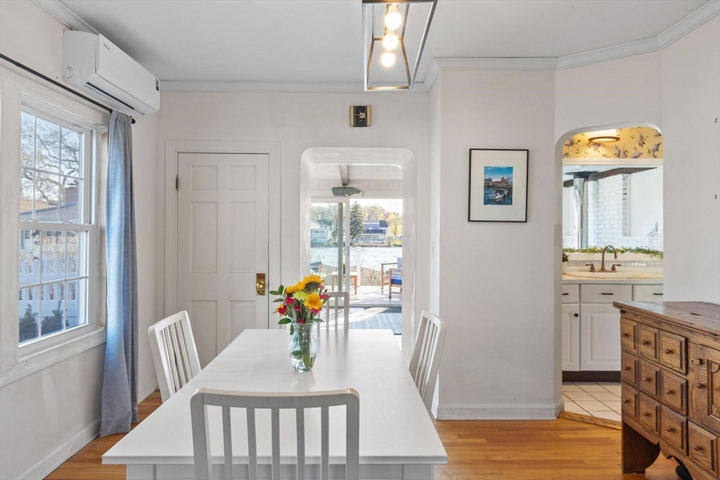 10 Lake View Pl