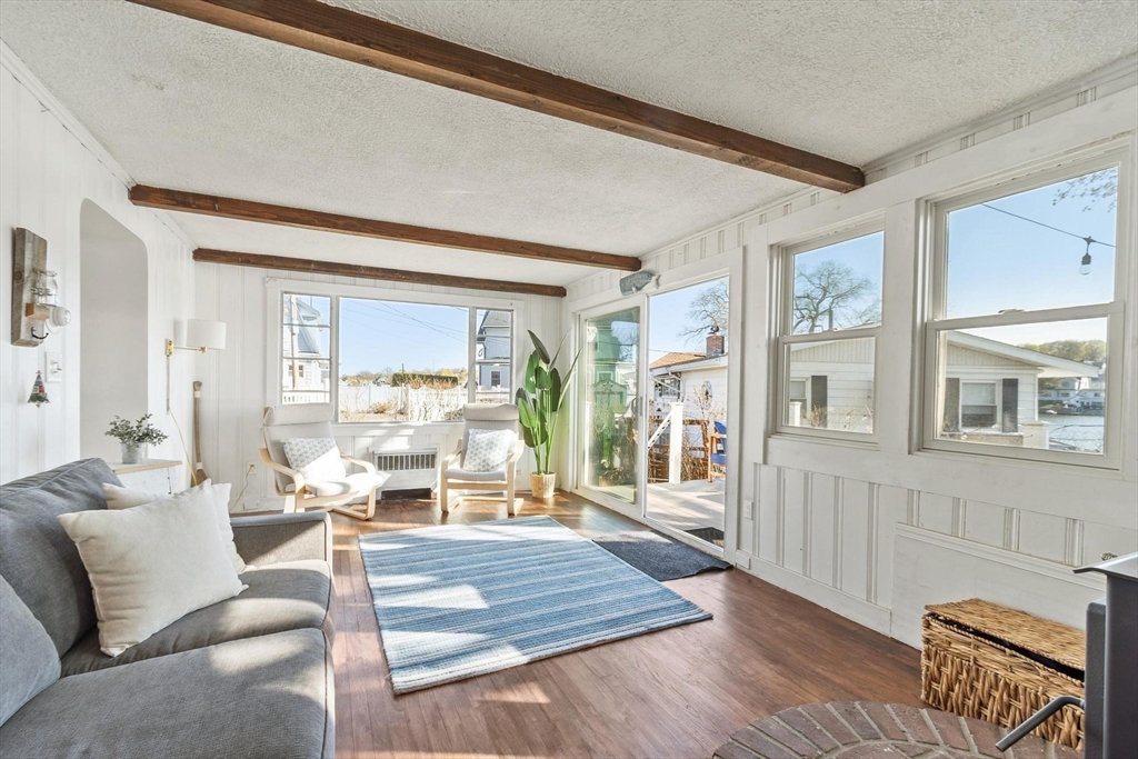 10 Lake View Pl