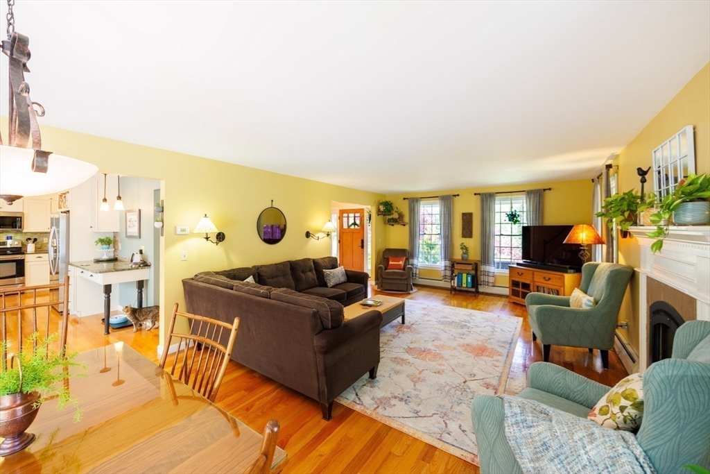 328 East County Rd